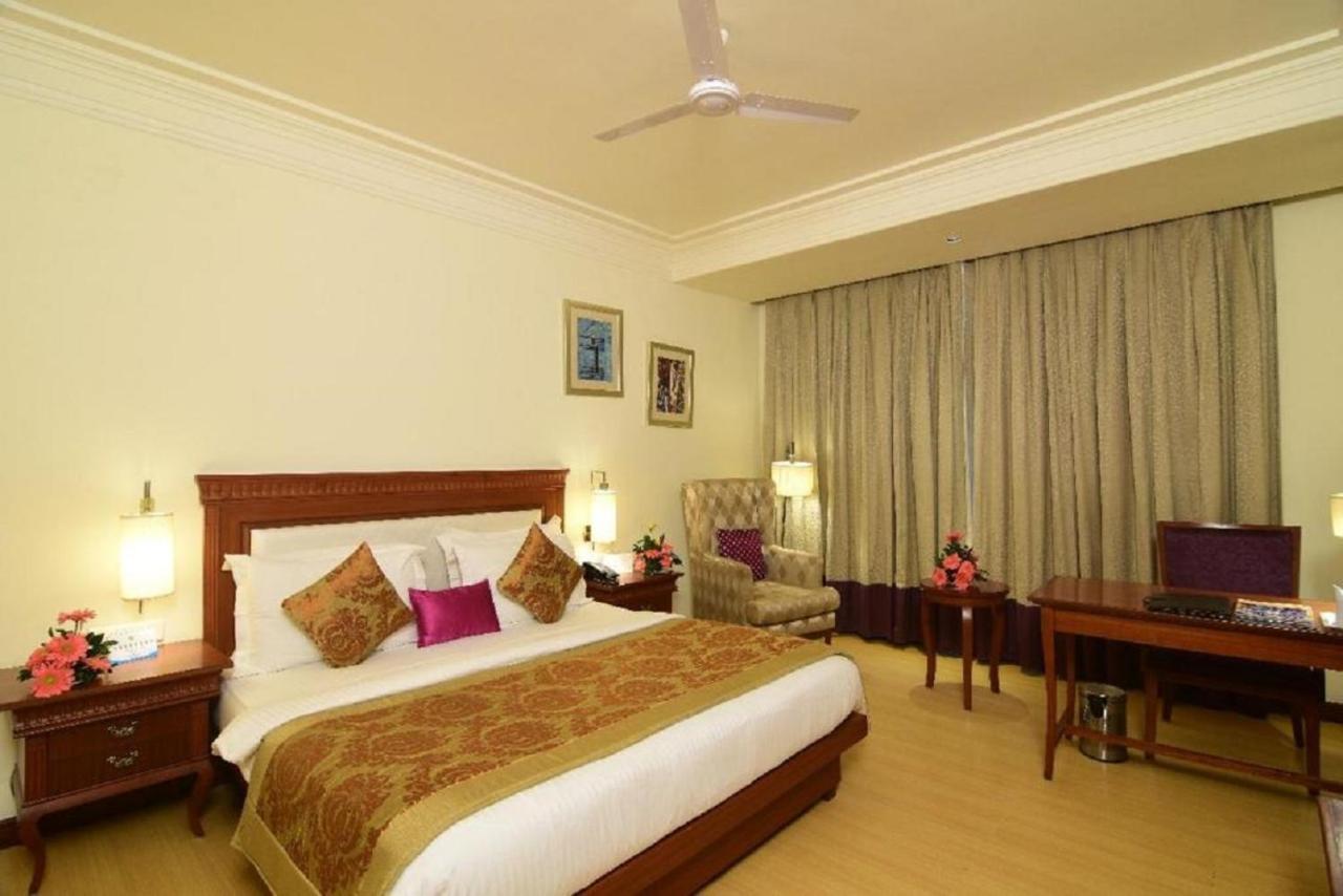 Chanakya Bnr Hotel Ranchi Extérieur photo