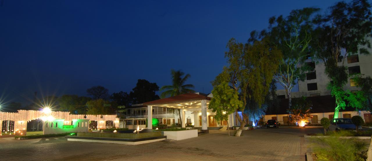 Chanakya Bnr Hotel Ranchi Extérieur photo