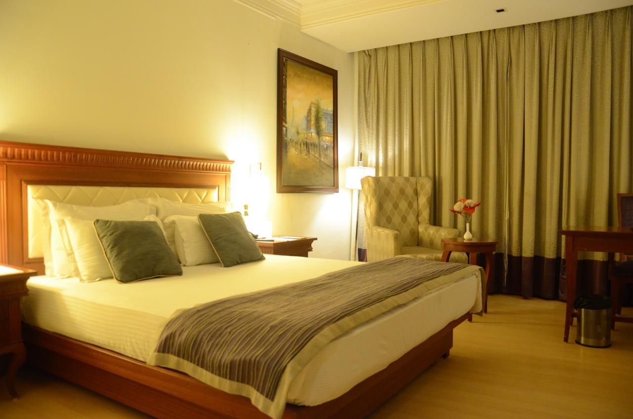 Chanakya Bnr Hotel Ranchi Extérieur photo