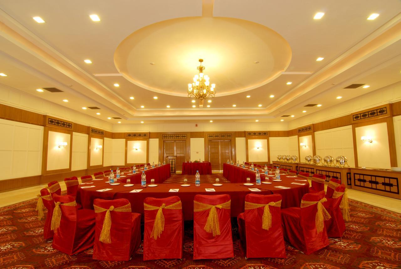 Chanakya Bnr Hotel Ranchi Extérieur photo